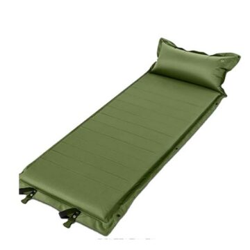 Self inflating sleeping mat